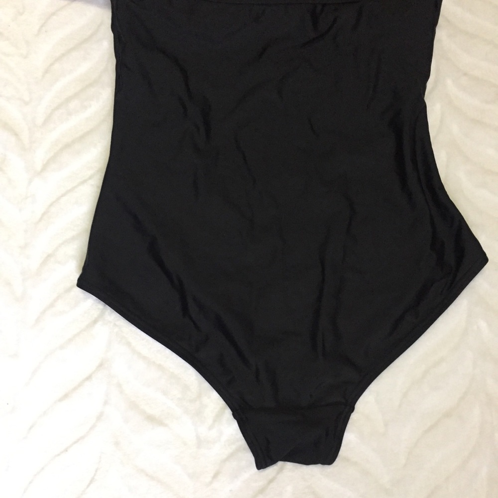 One-Piece Swimsuit Black VTG Style Molded Bra - Picture 5 of 9